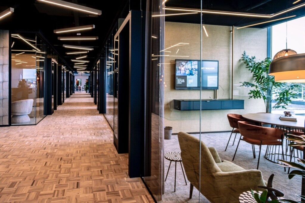 mr-green-boutique-office